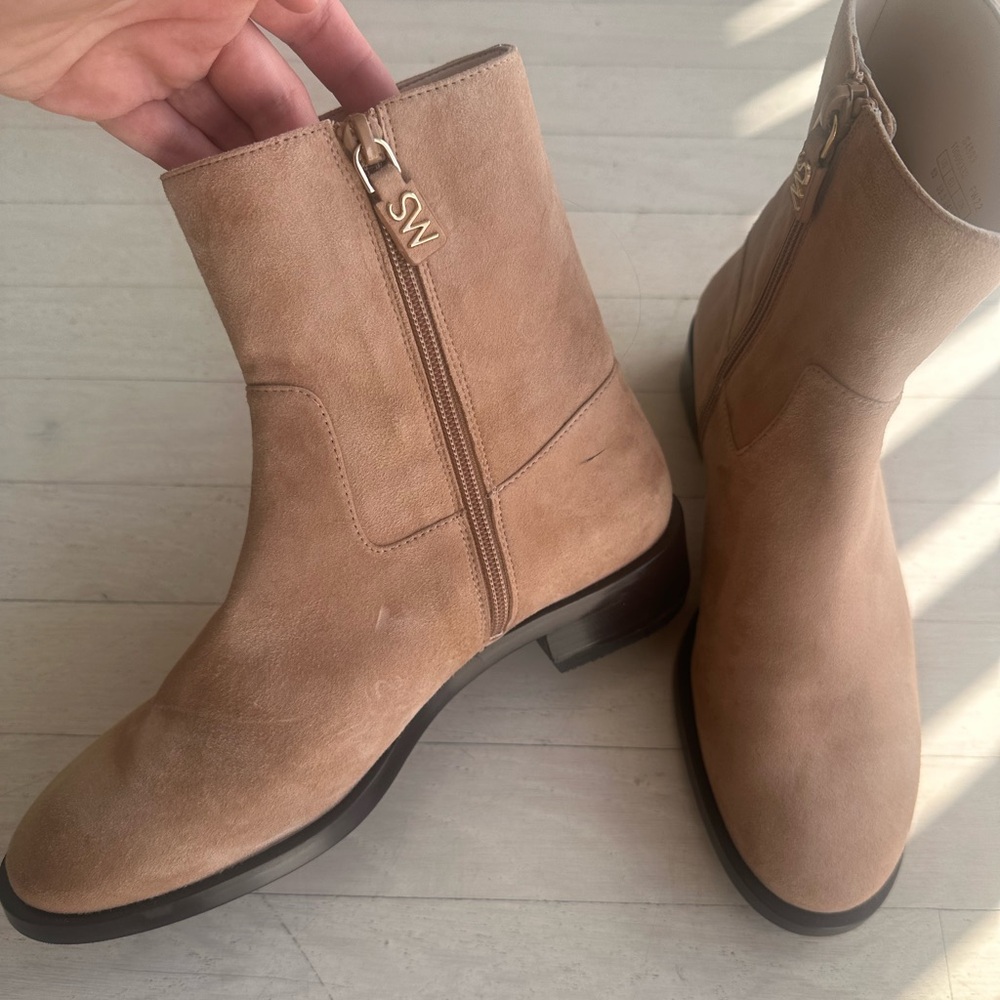 NEW! Stuart Weitzman suede  beige tan  boots sz 8 $345